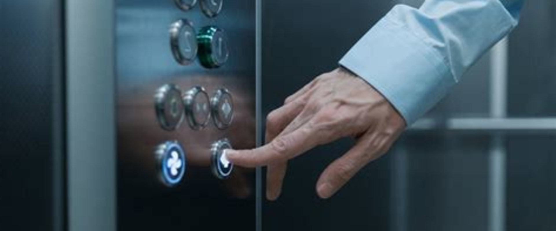Effective Communication Strategies for Elevator Maintenance Schedules
